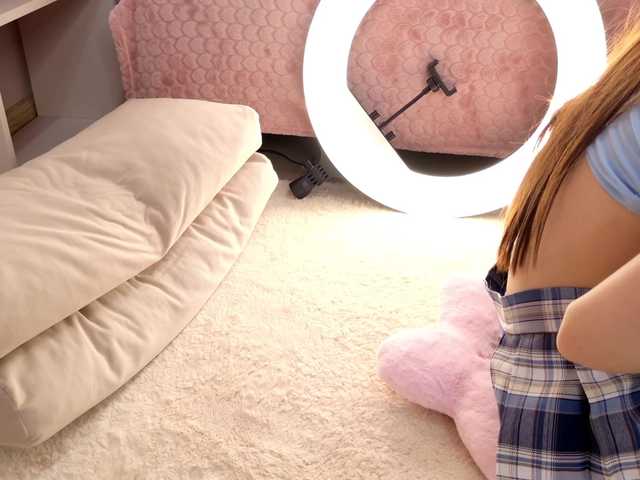 MiiyaCute live cam on BongaCams