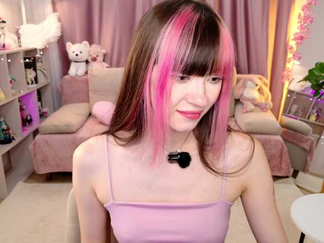 MiiyaCute live cam on BongaCams