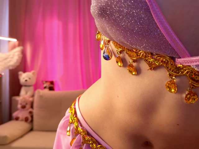 MiiyaCute live cam on BongaCams