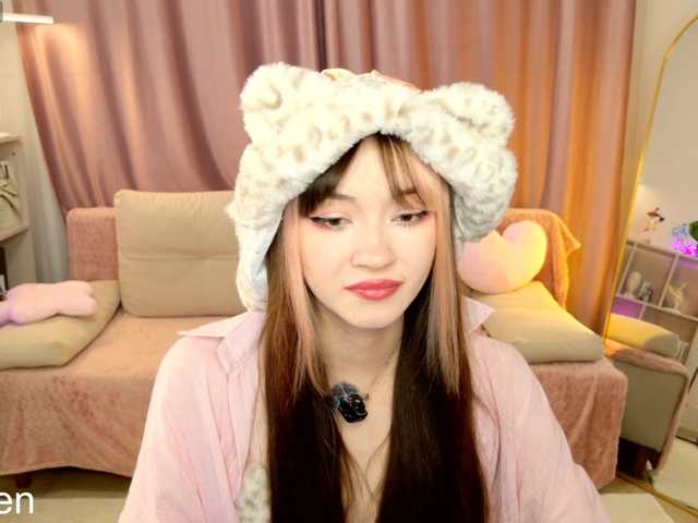 MiiyaCute live cam on BongaCams