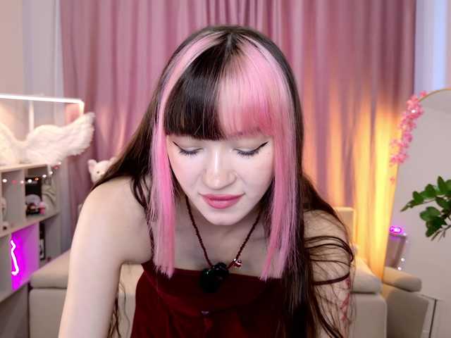 MiiyaCute live cam on BongaCams