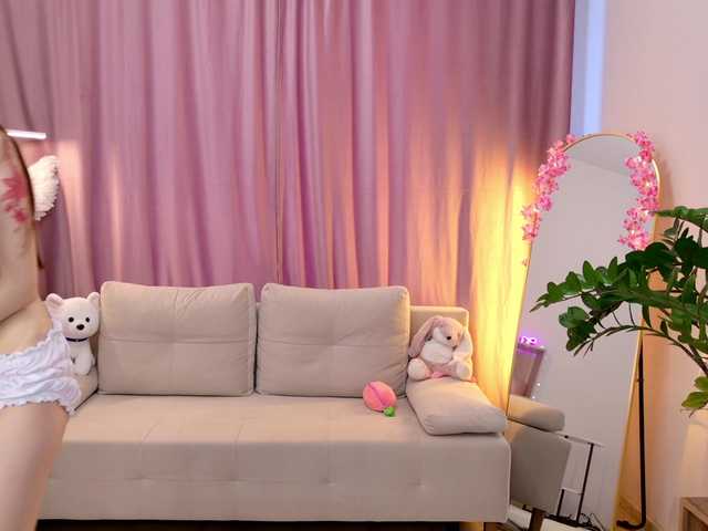 MiiyaCute live cam on BongaCams