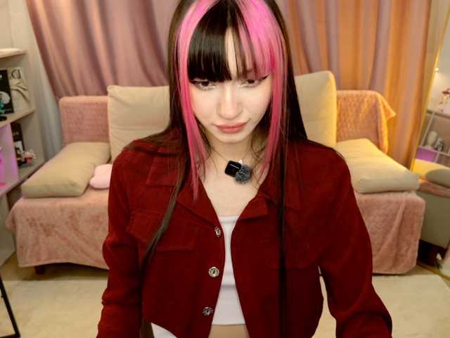 MiiyaCute live cam on BongaCams