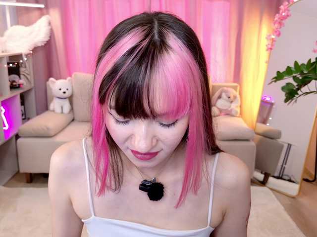 MiiyaCute live cam on BongaCams