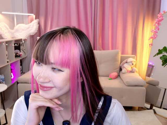 MiiyaCute live cam on BongaCams