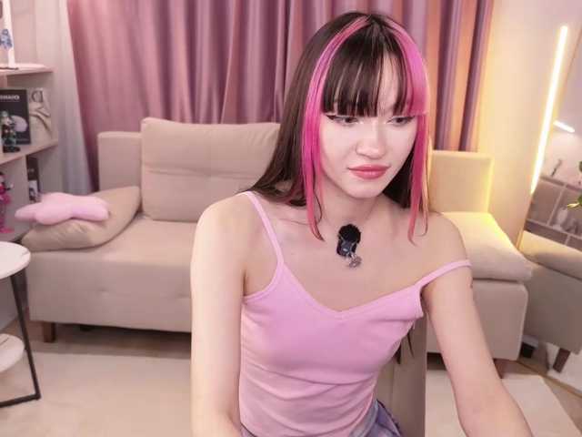 MiiyaCute live cam on BongaCams