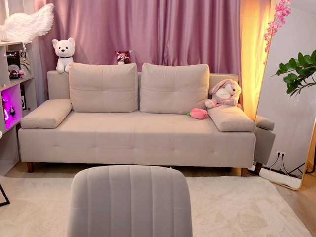 MiiyaCute live cam on BongaCams