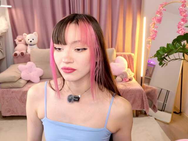 MiiyaCute live cam on BongaCams