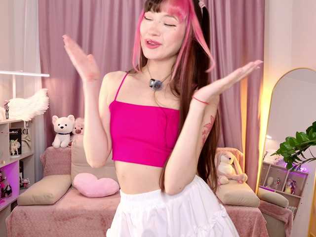 MiiyaCute live cam on BongaCams