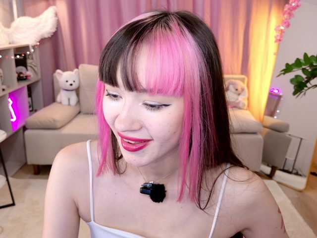 MiiyaCute live cam on BongaCams