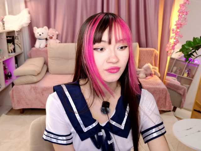 MiiyaCute live cam on BongaCams