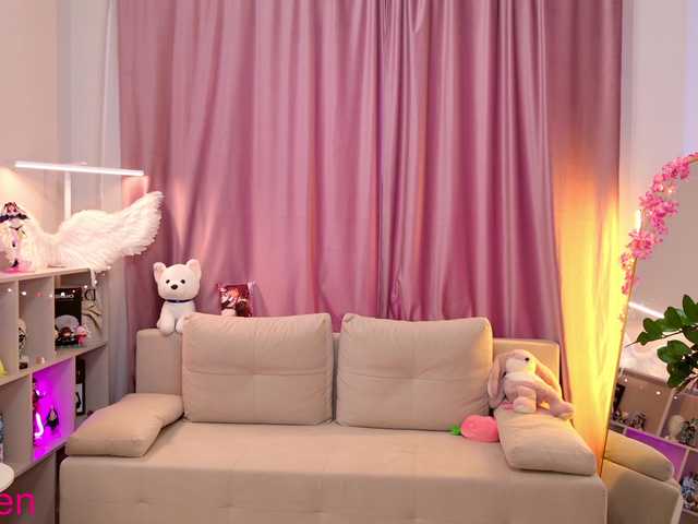 MiiyaCute live cam on BongaCams