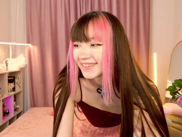 MiiyaCute live cam on BongaCams