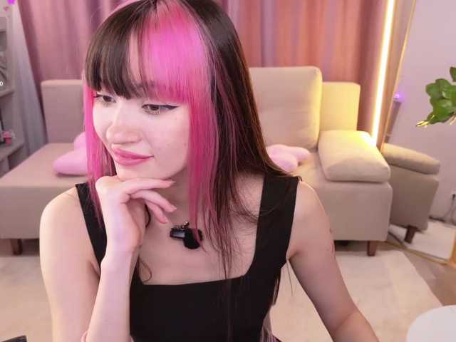 MiiyaCute live cam on BongaCams