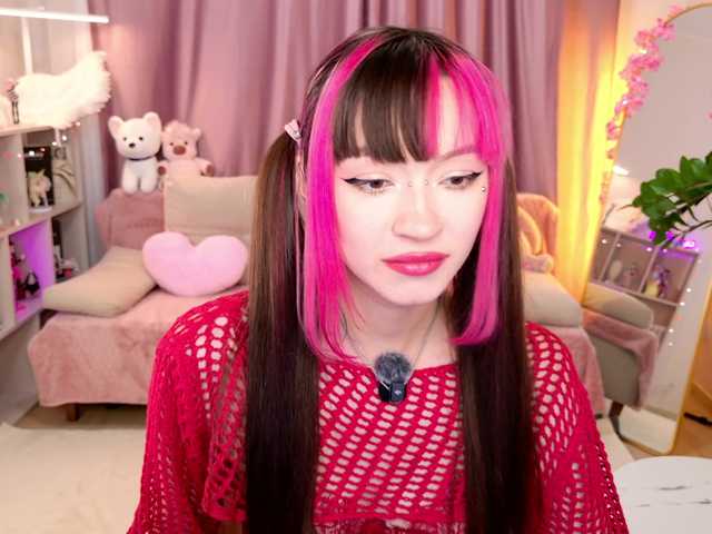 MiiyaCute live cam on BongaCams