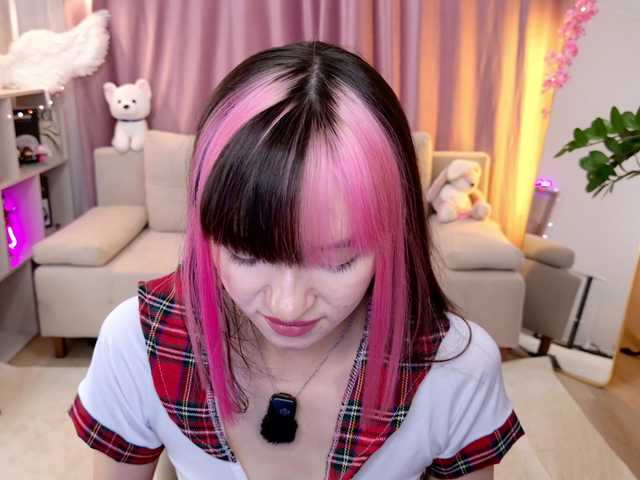 MiiyaCute live cam on BongaCams