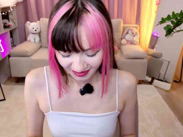 MiiyaCute webcam