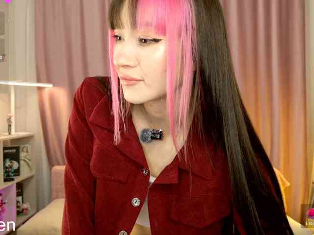 MiiyaCute's webcam live show
