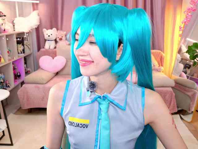 MiiyaCute webcam