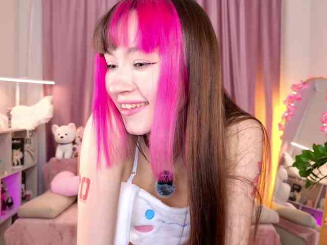 MiiyaCute webcam