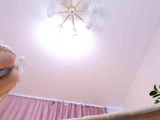 MiiyaCute webcam