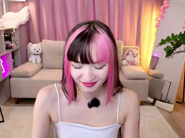 MiiyaCute webcam