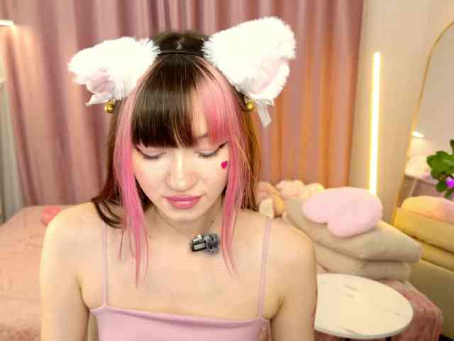 MiiyaCute webcam