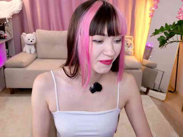 MiiyaCute webcam