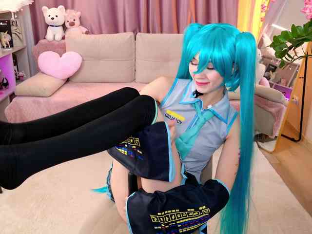 MiiyaCute webcam