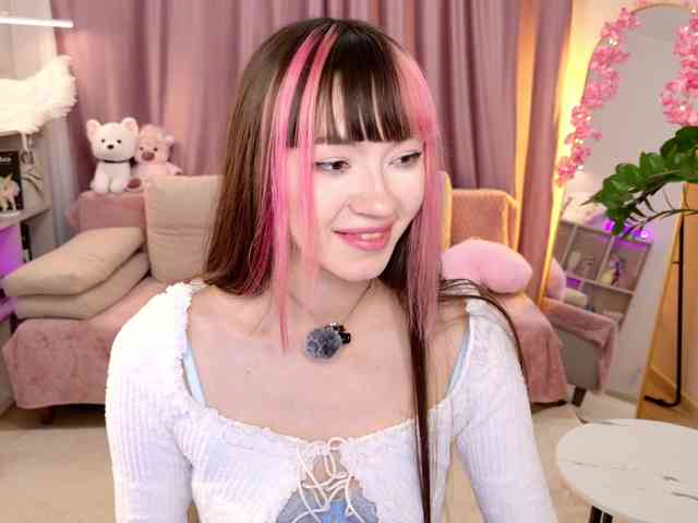 MiiyaCute webcam