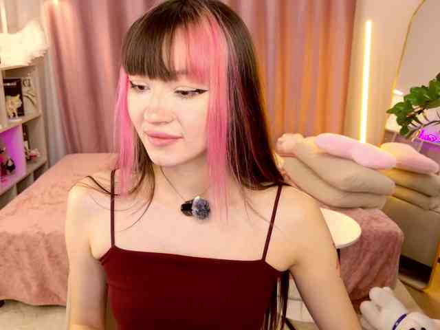 MiiyaCute webcam