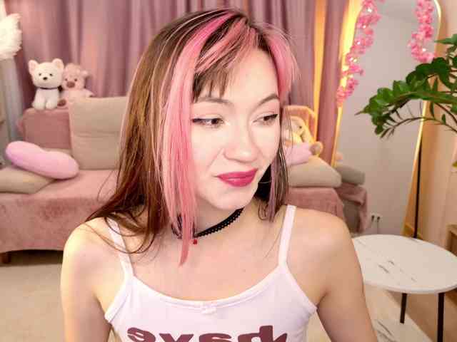 MiiyaCute webcam