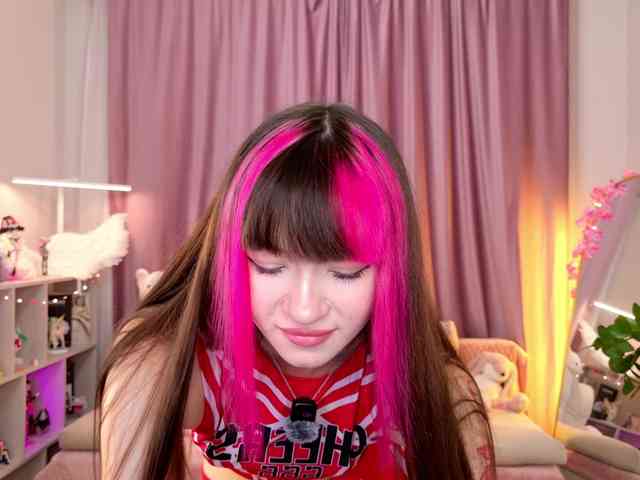 MiiyaCute webcam