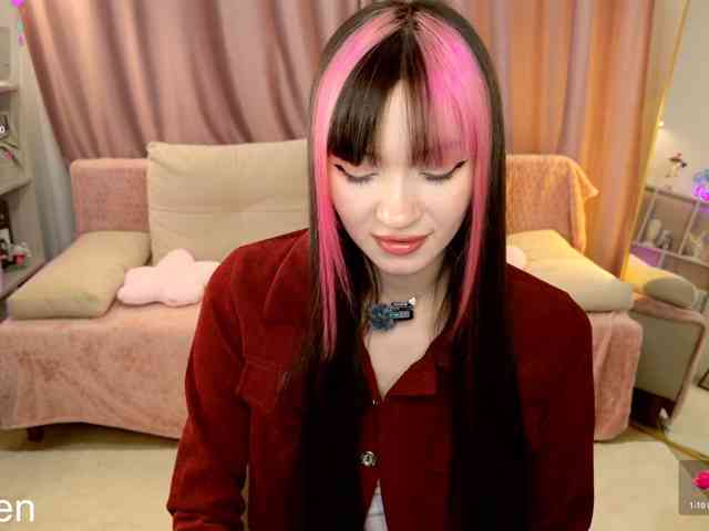MiiyaCute's webcam live show