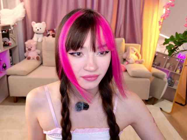 MiiyaCute webcam