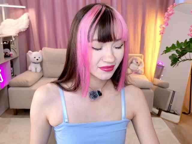 MiiyaCute webcam