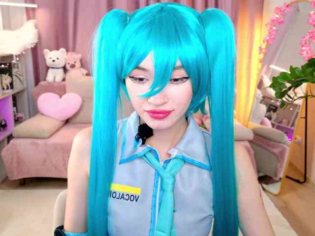 MiiyaCute webcam
