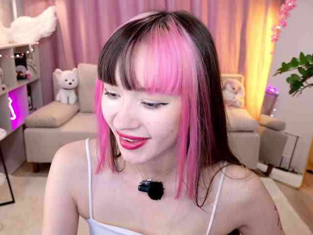 MiiyaCute webcam