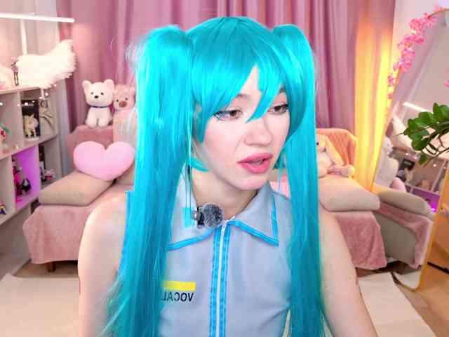 MiiyaCute webcam