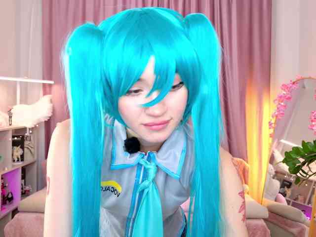 MiiyaCute webcam