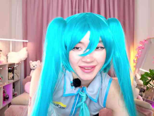 MiiyaCute webcam