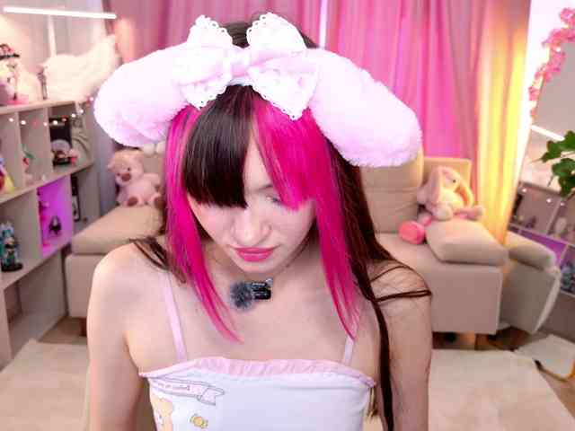 MiiyaCute webcam