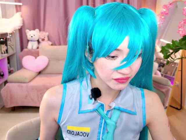 MiiyaCute webcam