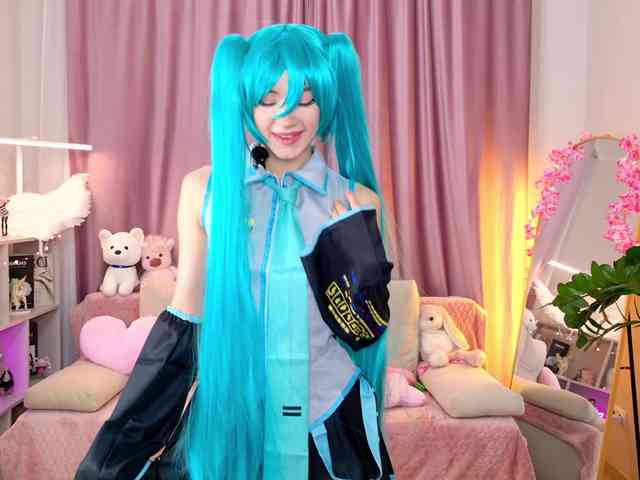 MiiyaCute webcam