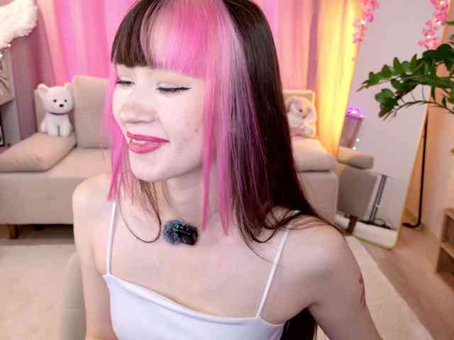 MiiyaCute webcam