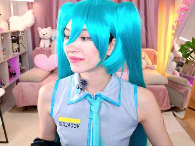 MiiyaCute webcam
