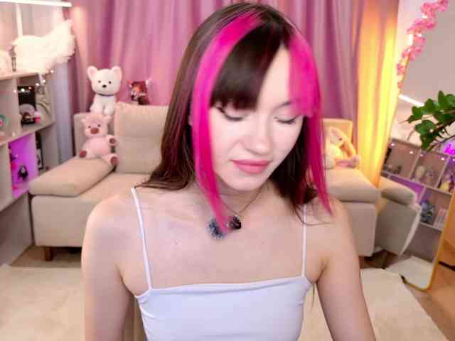 MiiyaCute webcam