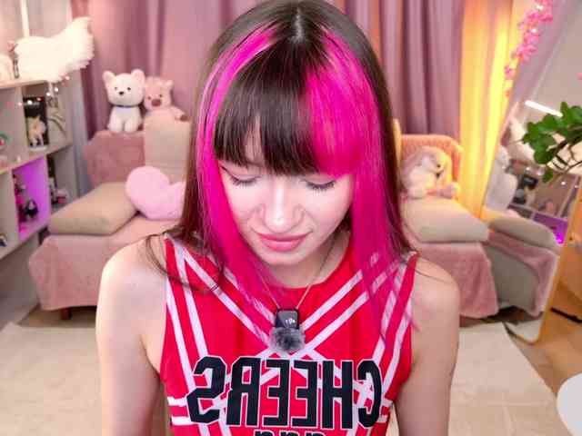 MiiyaCute webcam