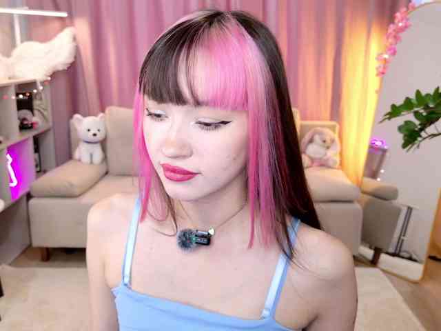 MiiyaCute webcam