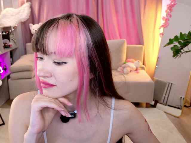 MiiyaCute webcam